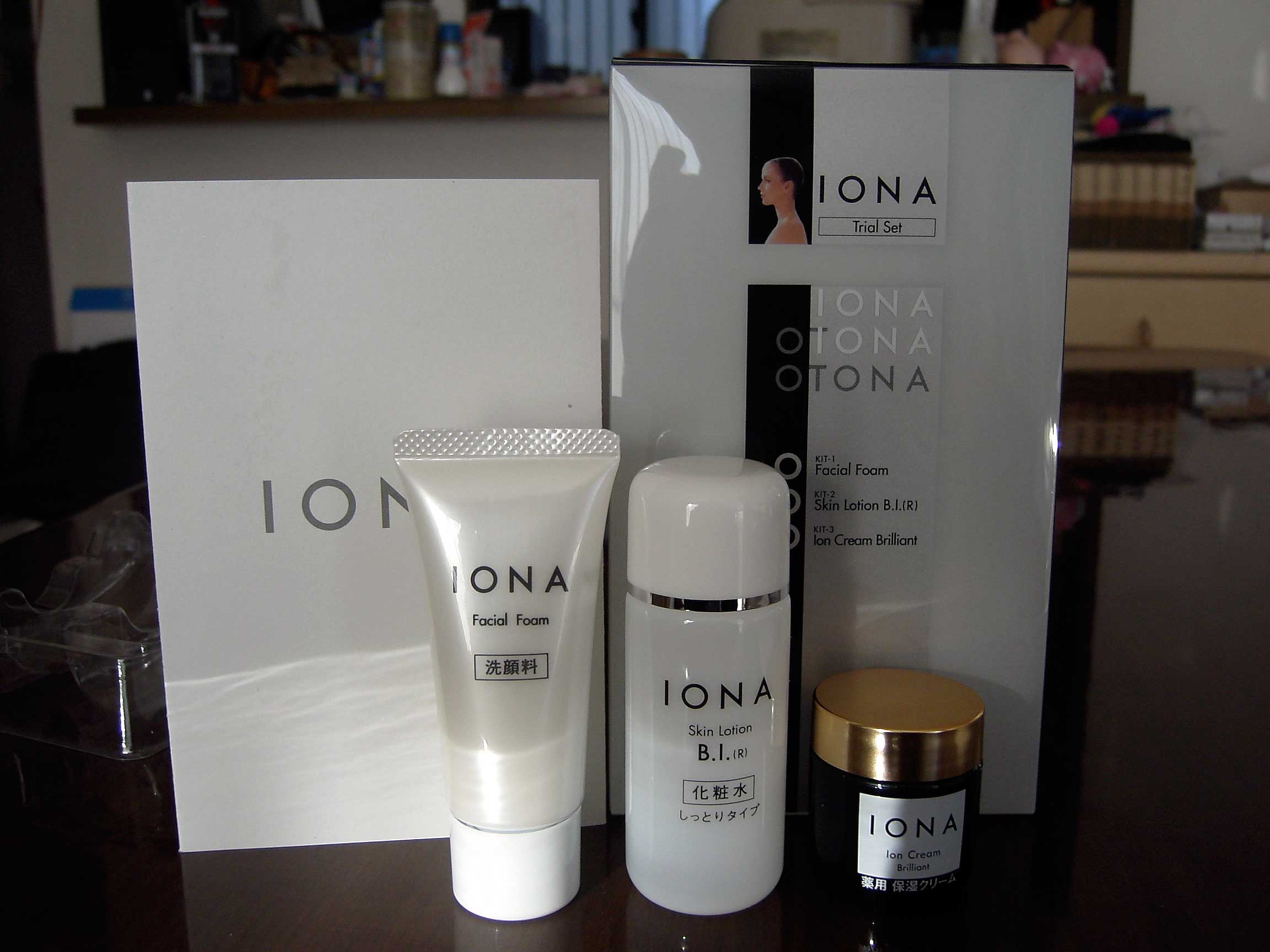 IONA スキンケアトライアルセット 送られてきました！イオナ トライアルセット: イオナのスキンケア